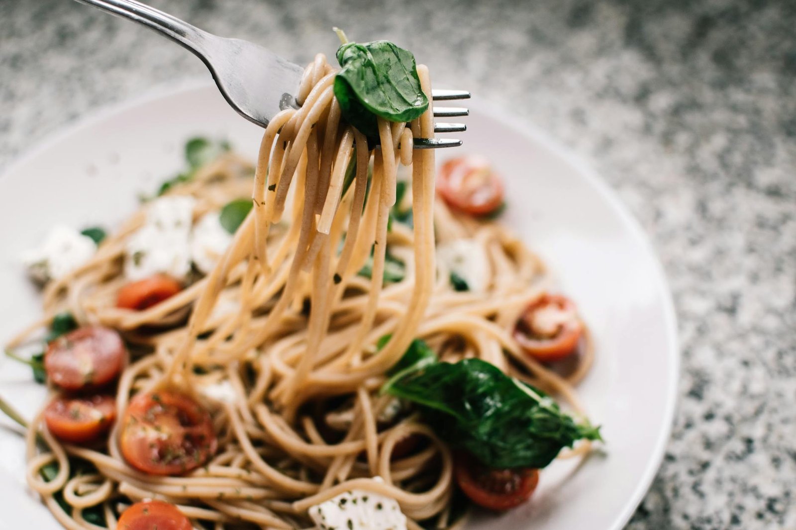 Do you know which foods to avoid for dinner ?